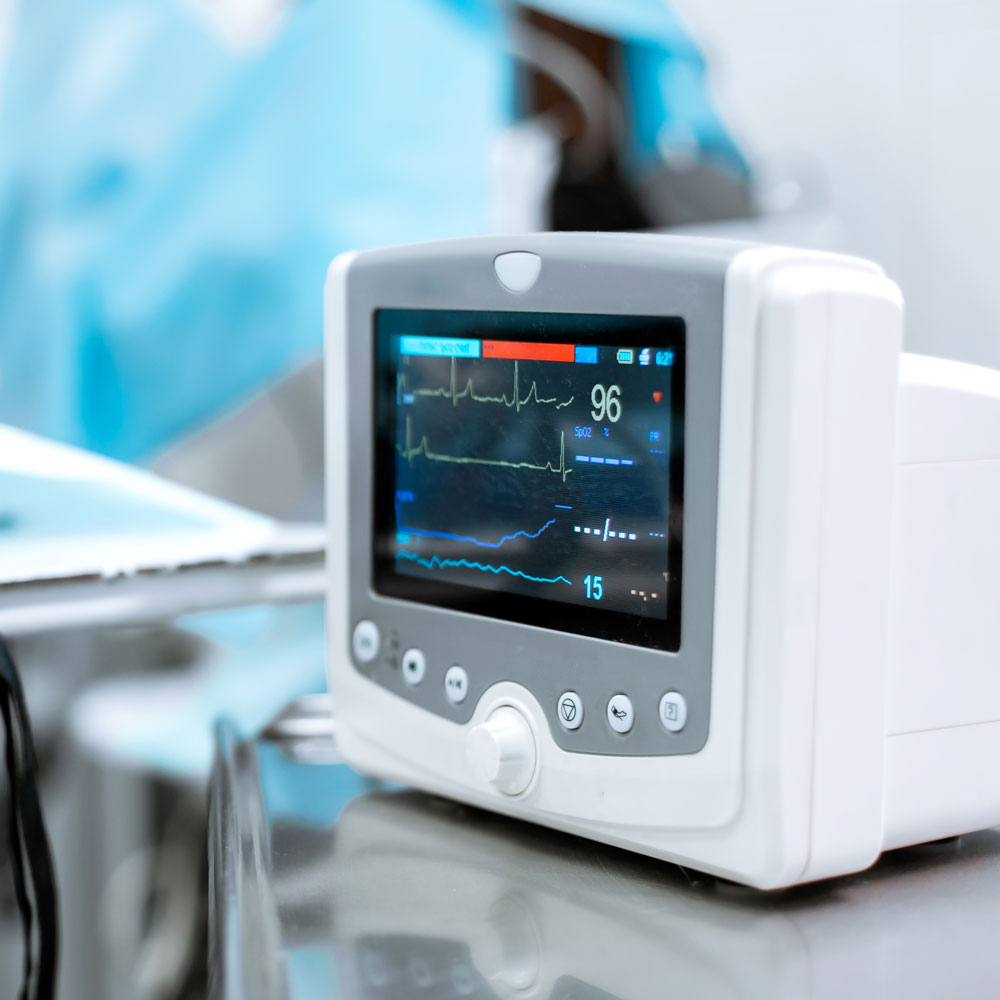 24/7 Emergency Vet Care / Urgent Care in Anaheim - CASE Animal Hospital Open 24/7